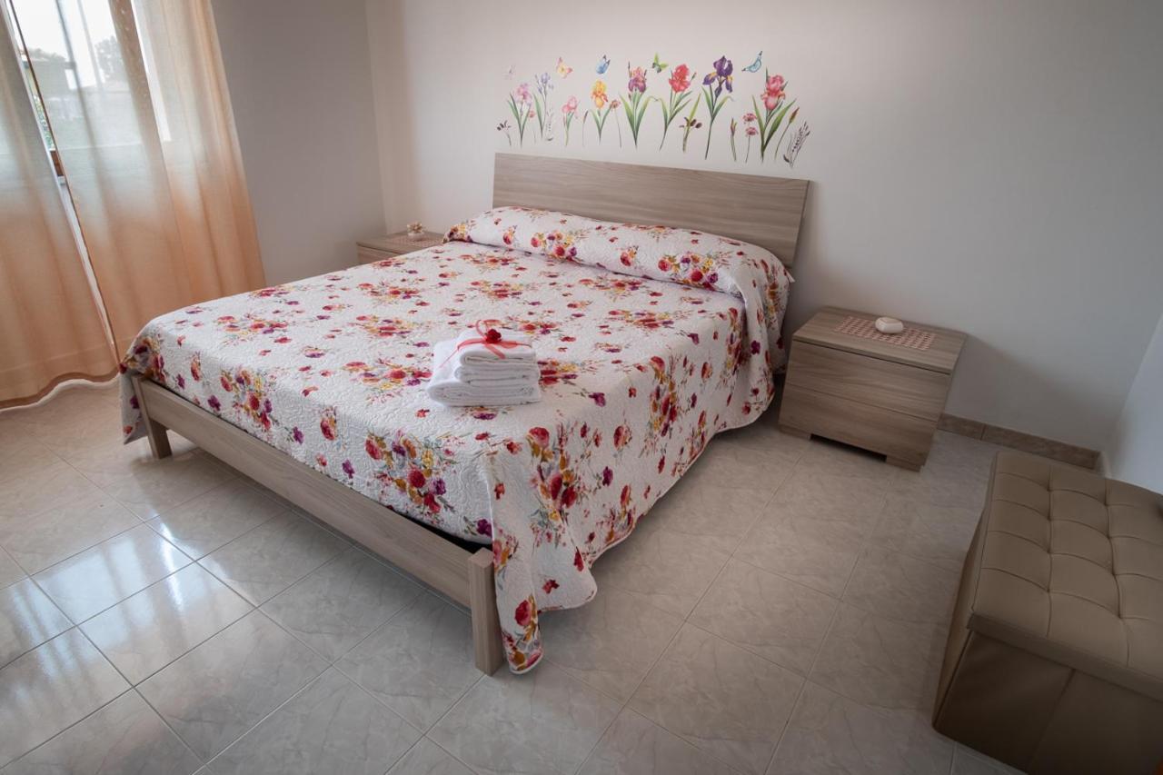 A Casa Di Emy Bed & Breakfast Bellizzi Luaran gambar